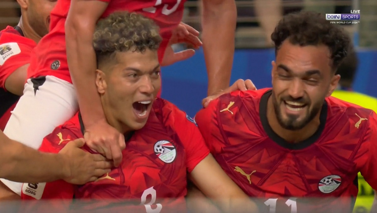 هدف مصر الاول في مرمي استراليا بكأس العالم .. امام عاشور